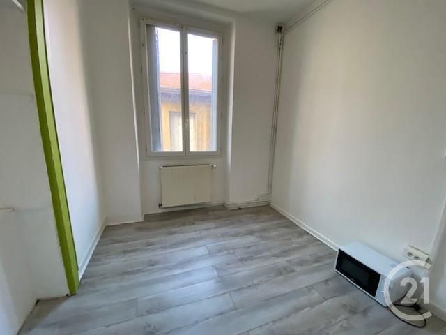 Appartement &agrave; louer - 2 pi&egrave;ces - 40,67 m2 - St Etienne - 42 - RHONE-ALPES