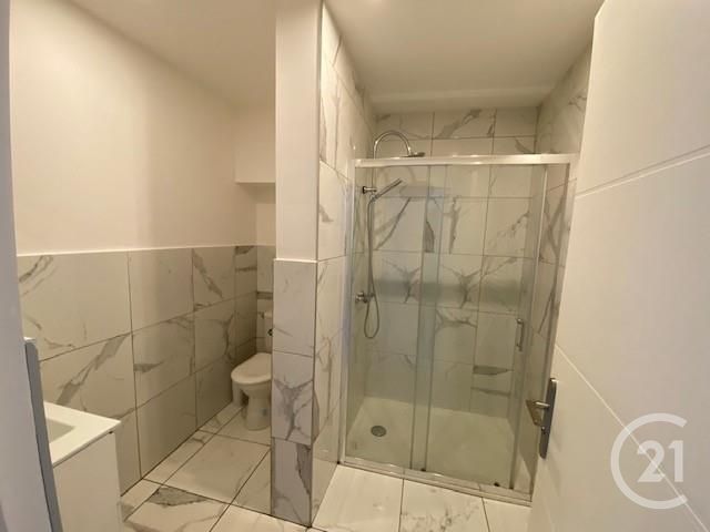 Appartement &agrave; louer - 2 pi&egrave;ces - 40,67 m2 - St Etienne - 42 - RHONE-ALPES