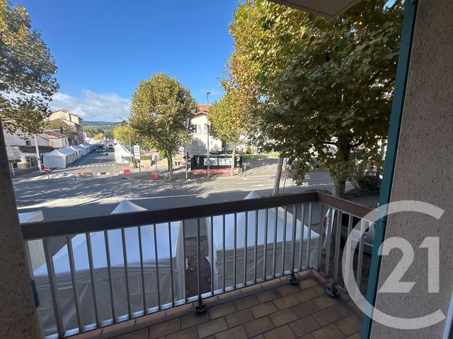 Appartement T3 à louer - 3 pièces - 65 m2 - Montbrison - 42 - RHONE-ALPES