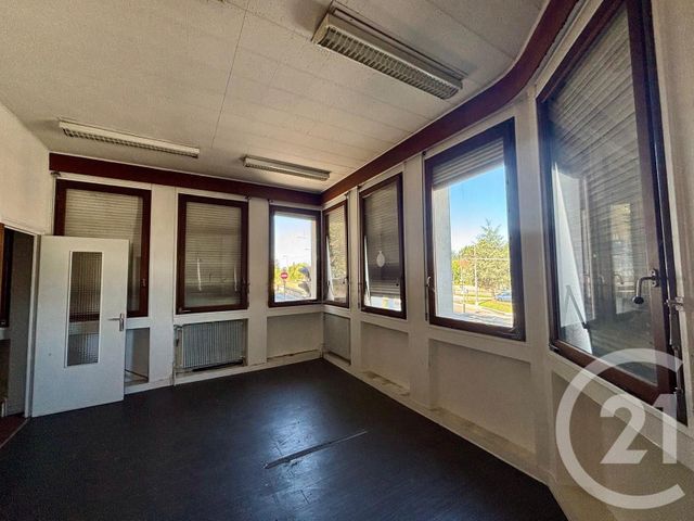 Murs à vendre à vendre - 375.0 m2 - 42 - Loire