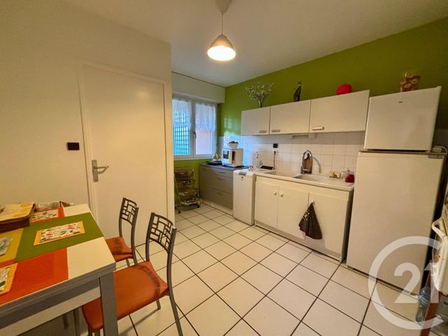 Appartement F3 à vendre - 3 pièces - 69 m2 - Andrezieux Boutheon - 42 - RHONE-ALPES