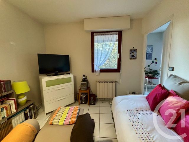 Appartement F3 à vendre - 3 pièces - 69 m2 - Andrezieux Boutheon - 42 - RHONE-ALPES