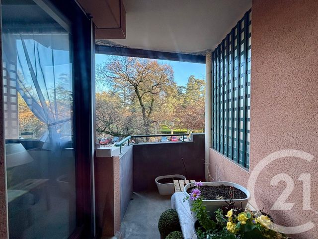 Appartement F3 à vendre - 3 pièces - 69 m2 - Andrezieux Boutheon - 42 - RHONE-ALPES