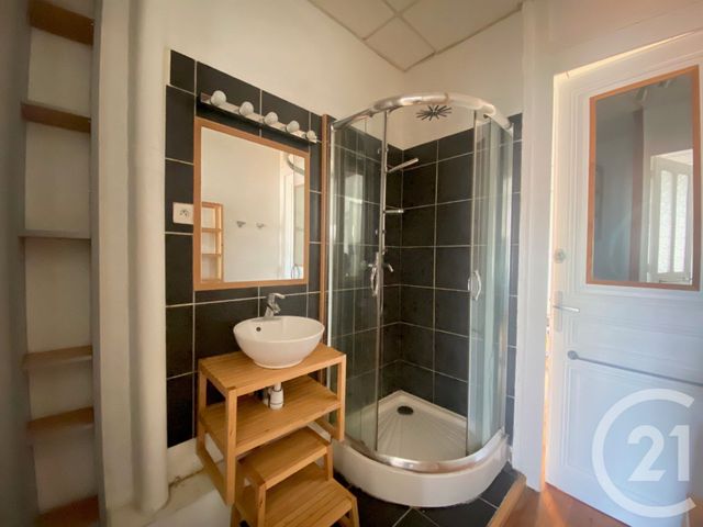 Appartement F1 bis &agrave; louer - 2 pi&egrave;ces - 48 m2 - St Etienne - 42 - RHONE-ALPES