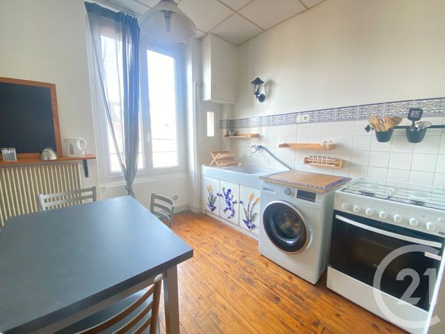 Appartement F1 bis &agrave; louer - 2 pi&egrave;ces - 48 m2 - St Etienne - 42 - RHONE-ALPES