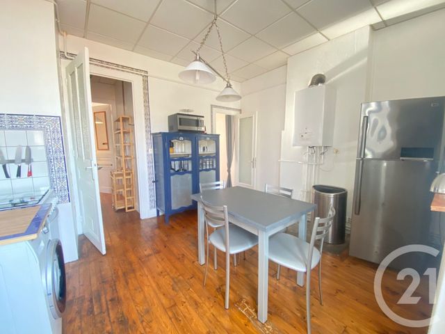 Appartement F1 bis &agrave; louer - 2 pi&egrave;ces - 48 m2 - St Etienne - 42 - RHONE-ALPES