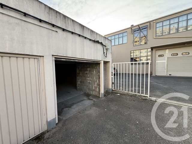 Parking à louer - 24 m2 - St Etienne - 42 - RHONE-ALPES