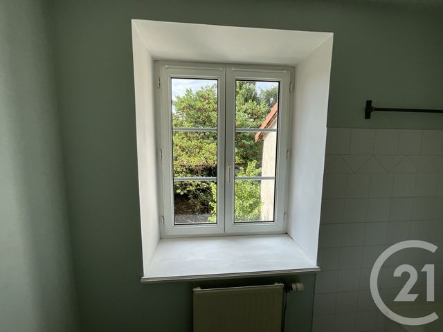 Appartement T4 à vendre - 5 pièces - 87 m2 - St Just St Rambert - 42 - RHONE-ALPES