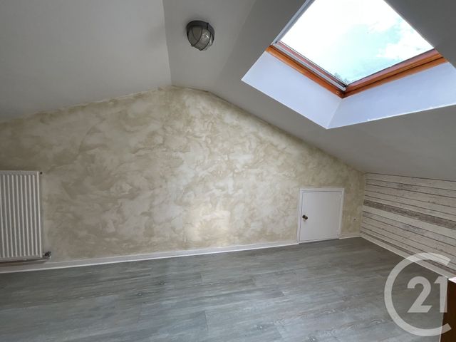 Appartement T4 à vendre - 5 pièces - 87 m2 - St Just St Rambert - 42 - RHONE-ALPES