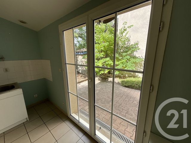 Appartement T4 à vendre - 5 pièces - 87 m2 - St Just St Rambert - 42 - RHONE-ALPES