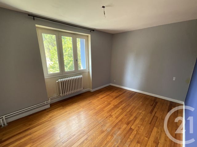 Appartement T4 à vendre - 5 pièces - 87 m2 - St Just St Rambert - 42 - RHONE-ALPES