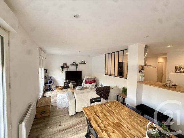 Appartement F4 &agrave; louer - 4 pi&egrave;ces - 99,60 m2 - Feurs - 42 - RHONE-ALPES