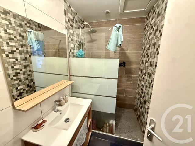 Appartement F4 &agrave; louer - 4 pi&egrave;ces - 99,60 m2 - Feurs - 42 - RHONE-ALPES