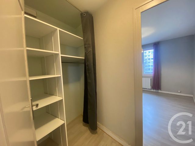 Appartement T2 à louer - 2 pièces - 38 m2 - St Etienne - 42 - RHONE-ALPES