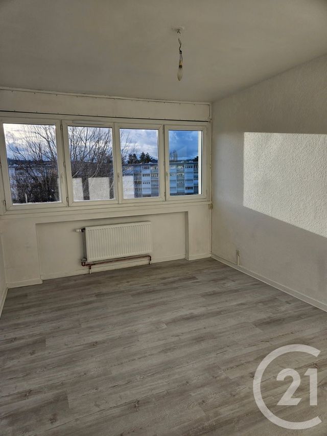 Appartement F3 à louer - 3 pièces - 65 m2 - Villars - 42 - RHONE-ALPES