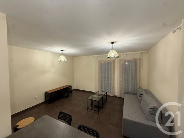 Appartement F2 &agrave; louer - 2 pi&egrave;ces - 45,60 m2 - St Etienne - 42 - RHONE-ALPES