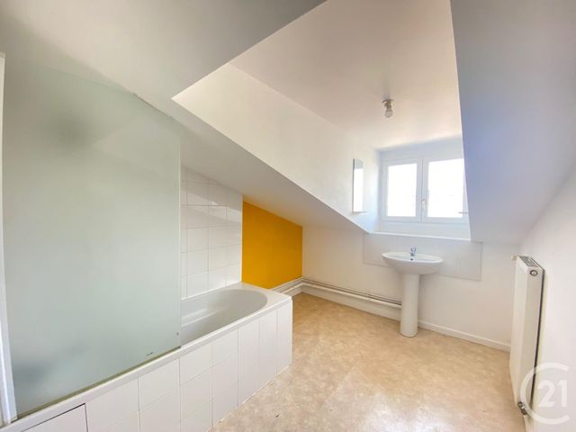 Appartement T3 &agrave; louer - 3 pi&egrave;ces - 65 m2 - St Etienne - 42 - RHONE-ALPES