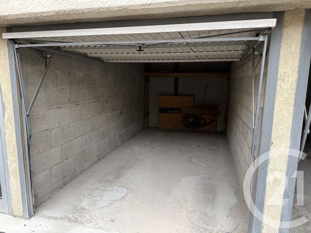 Parking &agrave; louer - 10 m2 - St Etienne - 42 - RHONE-ALPES
