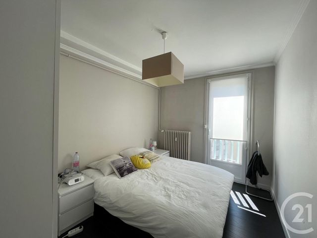 Appartement T4 &agrave; louer - 4 pi&egrave;ces - 67,05 m2 - St Etienne - 42 - RHONE-ALPES