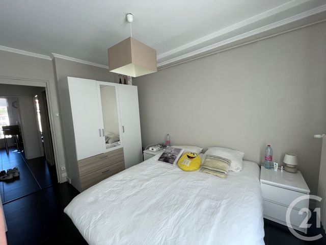 Appartement T4 &agrave; louer - 4 pi&egrave;ces - 67,05 m2 - St Etienne - 42 - RHONE-ALPES