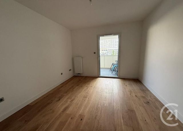 Appartement &agrave; vendre - 3 pi&egrave;ces - 75,80 m2 - St Etienne - 42 - RHONE-ALPES