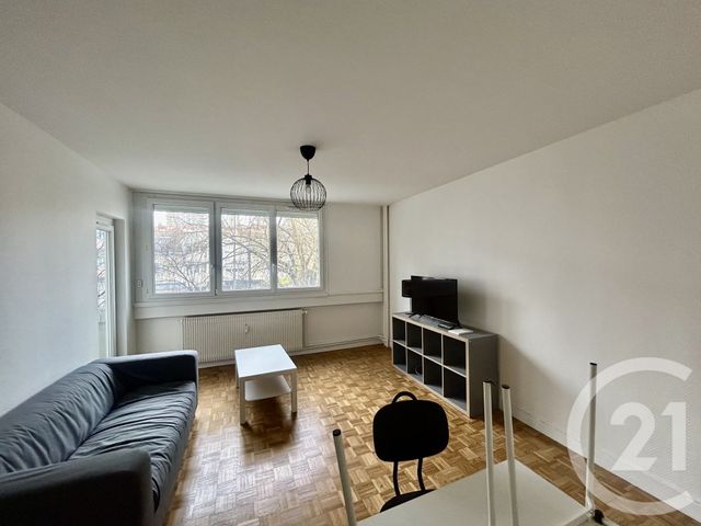 Appartement F2 &agrave; louer - 2 pi&egrave;ces - 52 m2 - St Etienne - 42 - RHONE-ALPES