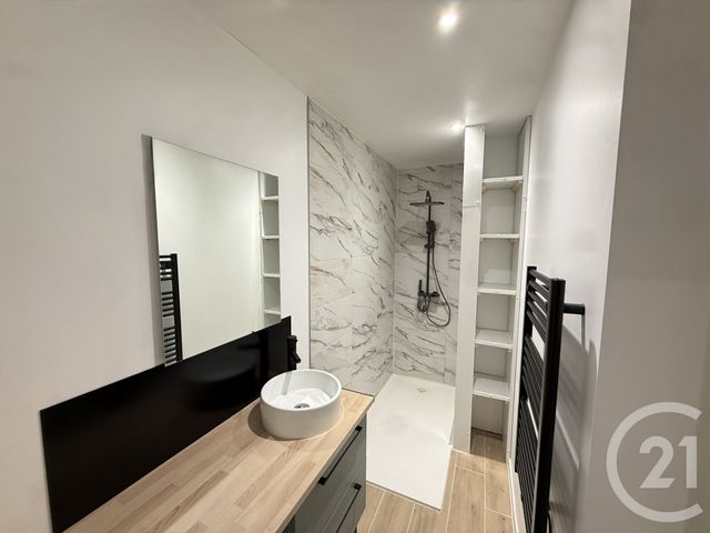 Appartement F2 &agrave; louer - 2 pi&egrave;ces - 42,17 m2 - St Etienne - 42 - RHONE-ALPES