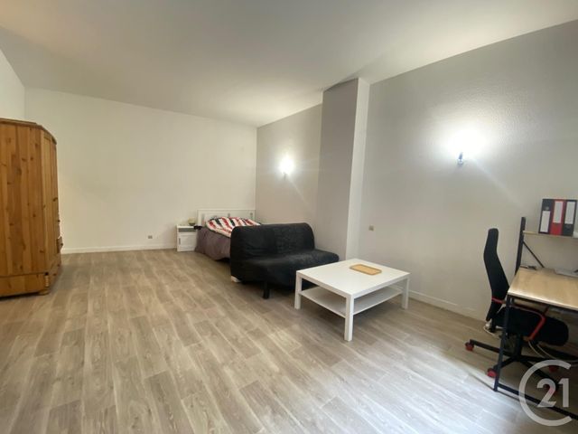 Appartement F1 à louer ST ETIENNE