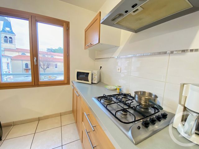 Appartement F3 &agrave; louer - 3 pi&egrave;ces - 79,70 m2 - Andrezieux Boutheon - 42 - RHONE-ALPES