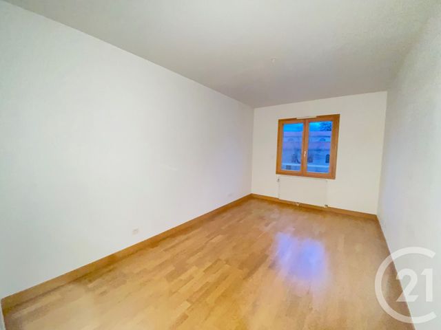 Appartement F3 &agrave; louer - 3 pi&egrave;ces - 79,70 m2 - Andrezieux Boutheon - 42 - RHONE-ALPES