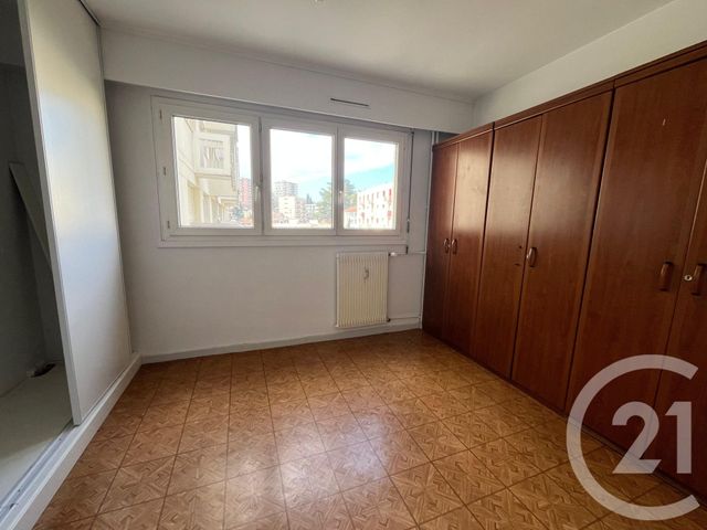 Appartement F4 &agrave; vendre - 5 pi&egrave;ces - 89,68 m2 - St Etienne - 42 - RHONE-ALPES