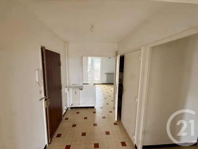 Appartement F4 &agrave; louer - 3 pi&egrave;ces - 67,95 m2 - St Etienne - 42 - RHONE-ALPES