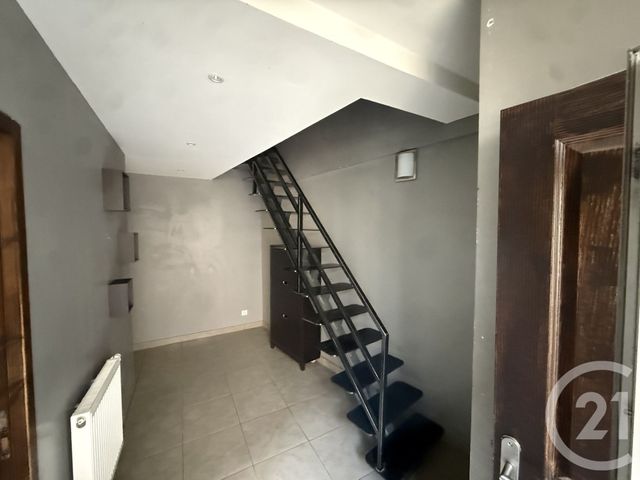 Maison &agrave; louer - 4 pi&egrave;ces - 80 m2 - St Etienne - 42 - RHONE-ALPES