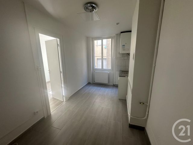 Appartement F2 &agrave; louer - 2 pi&egrave;ces - 28,47 m2 - St Etienne - 42 - RHONE-ALPES