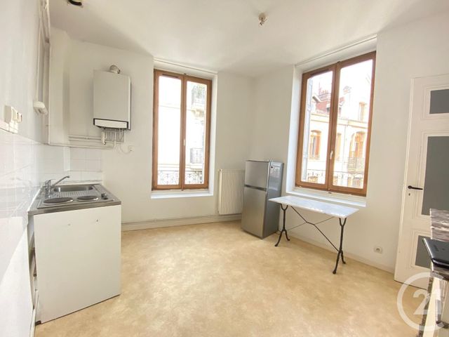 Appartement T3 &agrave; louer - 3 pi&egrave;ces - 35,67 m2 - St Etienne - 42 - RHONE-ALPES