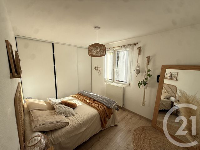 Maison &agrave; louer - 4 pi&egrave;ces - 64 m2 - St Genest Lerpt - 42 - RHONE-ALPES