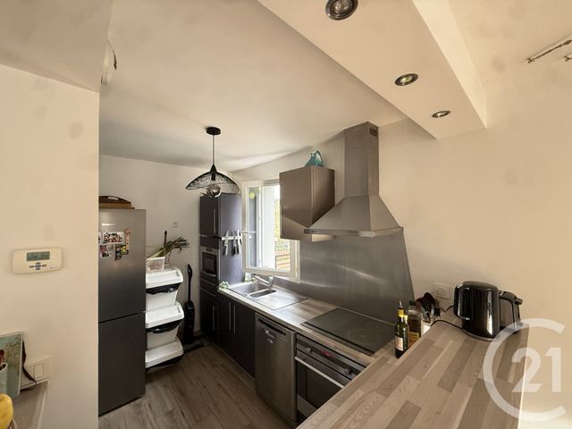 Maison &agrave; louer - 4 pi&egrave;ces - 64 m2 - St Genest Lerpt - 42 - RHONE-ALPES