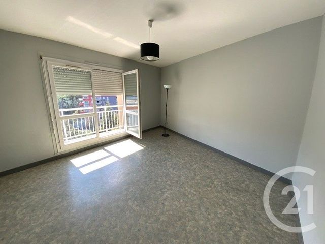 Appartement Studio &agrave; louer - 1 pi&egrave;ce - 31,66 m2 - St Etienne - 42 - RHONE-ALPES
