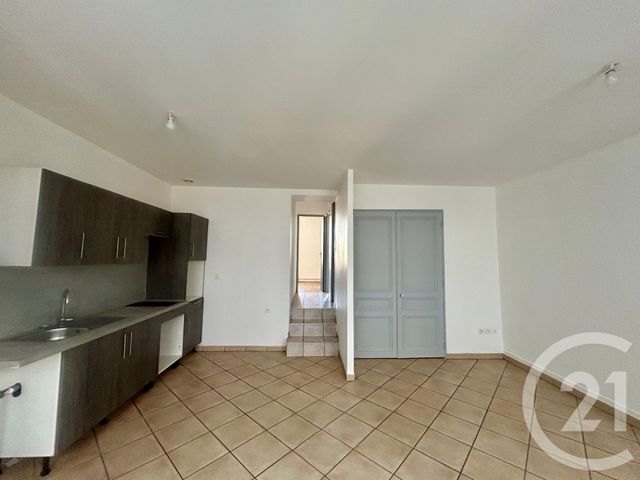 Appartement T3 &agrave; louer - 3 pi&egrave;ces - 55 m2 - St Etienne - 42 - RHONE-ALPES