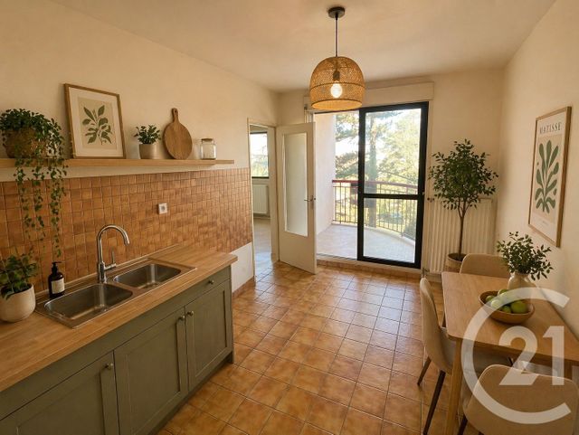 Appartement T3 &agrave; vendre - 3 pi&egrave;ces - 78,25 m2 - St Etienne - 42 - RHONE-ALPES