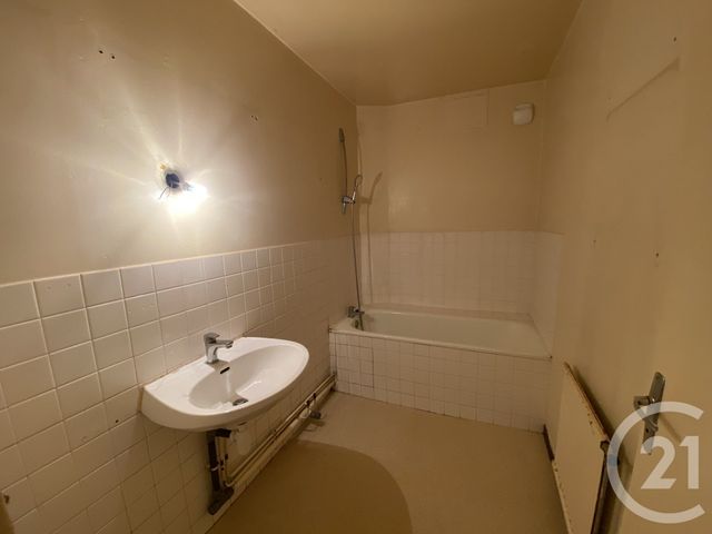 Appartement T3 &agrave; vendre - 3 pi&egrave;ces - 78,25 m2 - St Etienne - 42 - RHONE-ALPES