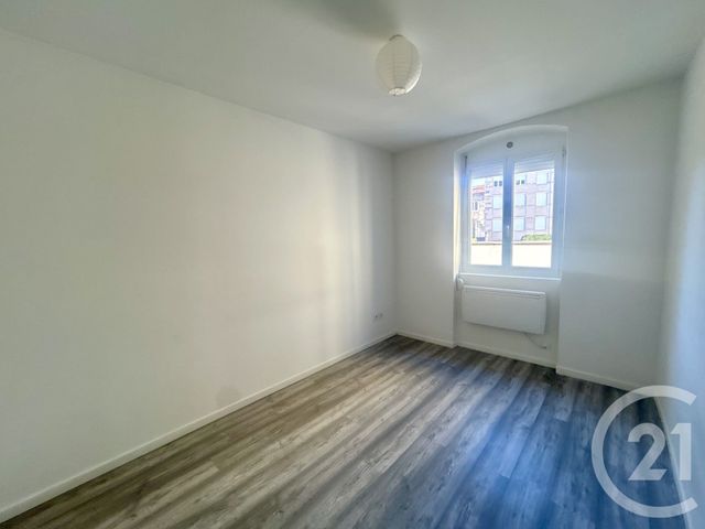 Appartement &agrave; louer - 2 pi&egrave;ces - 38,52 m2 - St Chamond - 42 - RHONE-ALPES