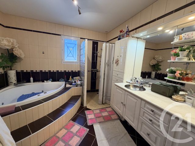 Maison &agrave; vendre - 7 pi&egrave;ces - 175 m2 - Feurs - 42 - RHONE-ALPES