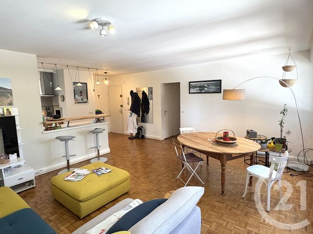 Appartement F3 &agrave; louer - 3 pi&egrave;ces - 69,32 m2 - St Etienne - 42 - RHONE-ALPES
