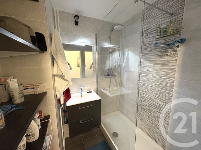 Appartement F3 &agrave; louer - 3 pi&egrave;ces - 69,32 m2 - St Etienne - 42 - RHONE-ALPES