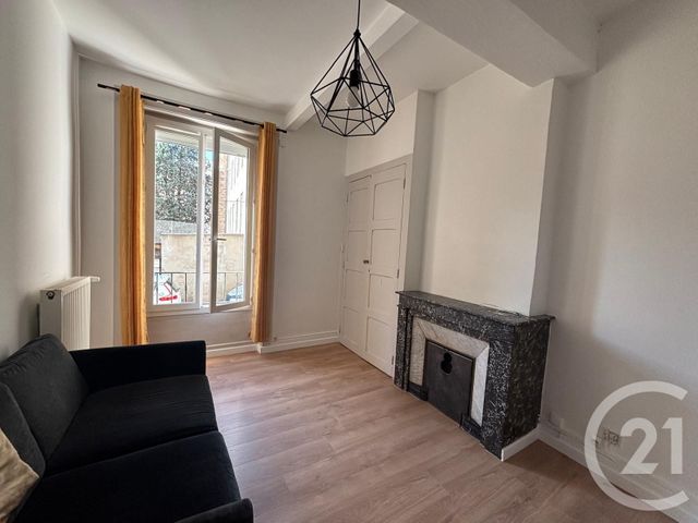 Appartement F2 &agrave; louer - 2 pi&egrave;ces - 51 m2 - St Etienne - 42 - RHONE-ALPES