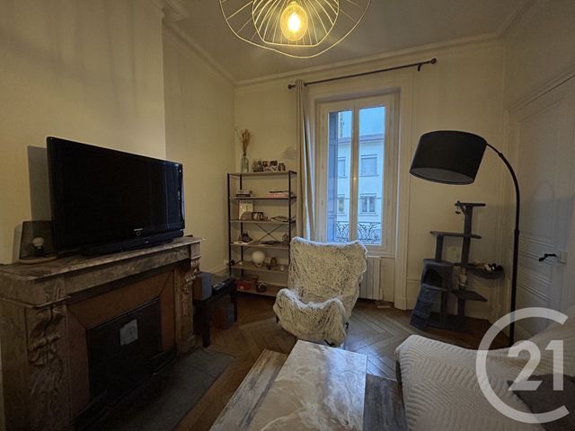 Appartement T3 &agrave; louer - 3 pi&egrave;ces - 58,22 m2 - St Etienne - 42 - RHONE-ALPES