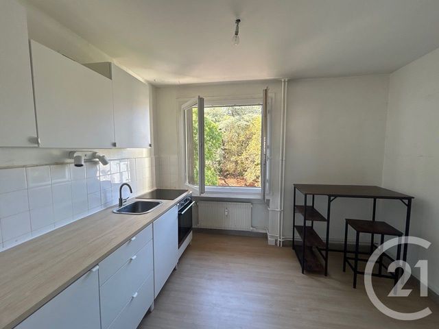 Appartement F3 &agrave; louer - 3 pi&egrave;ces - 68 m2 - St Etienne - 42 - RHONE-ALPES