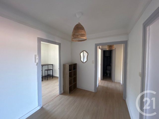 Appartement F3 &agrave; louer - 3 pi&egrave;ces - 68 m2 - St Etienne - 42 - RHONE-ALPES