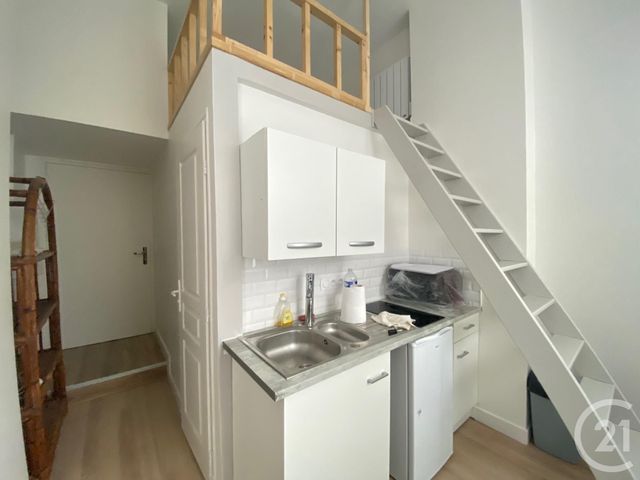 Appartement T1 &agrave; louer - 1 pi&egrave;ce - 16,19 m2 - St Etienne - 42 - RHONE-ALPES